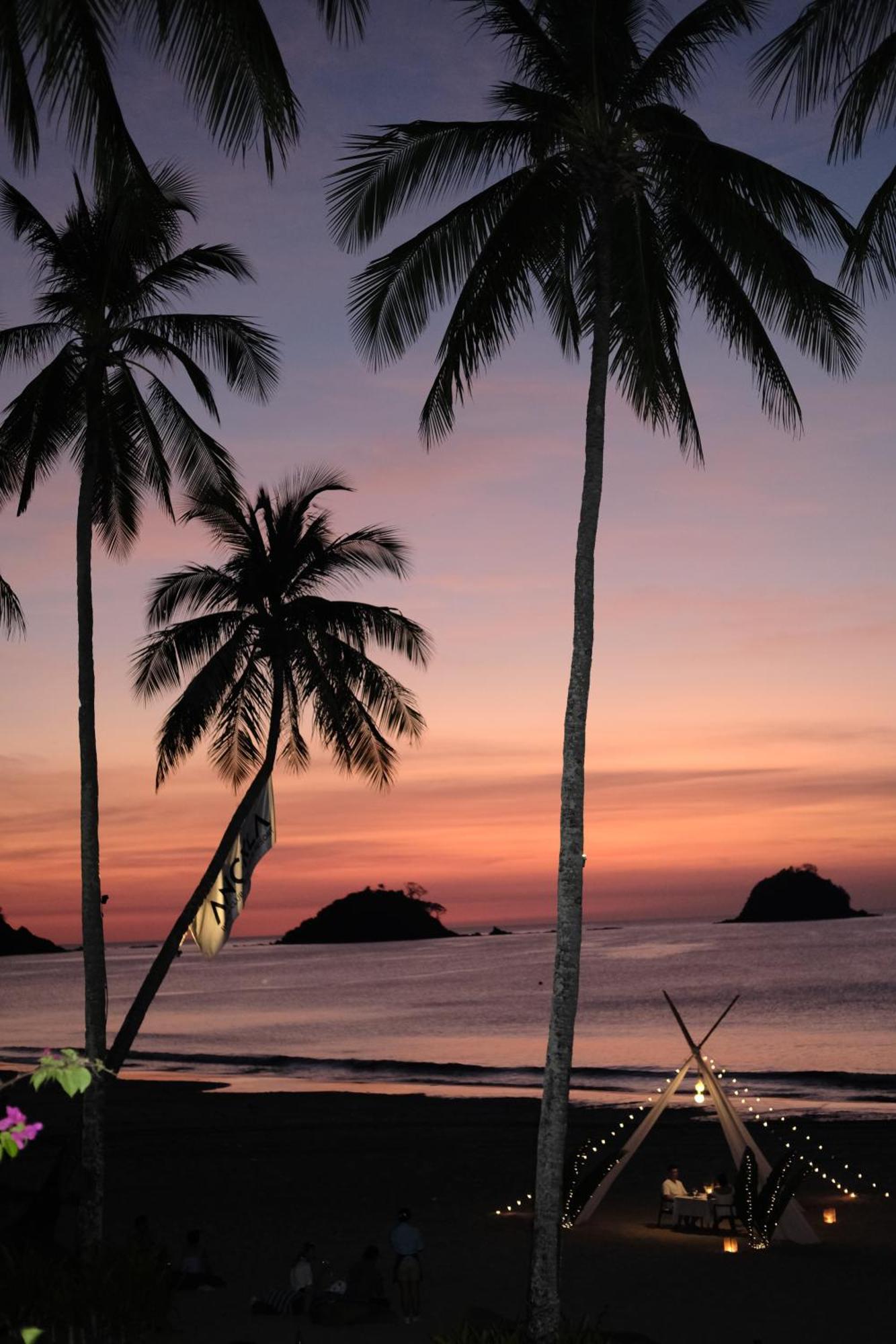 Angkla Beach Club & Boutique Resort El Nido Esterno foto